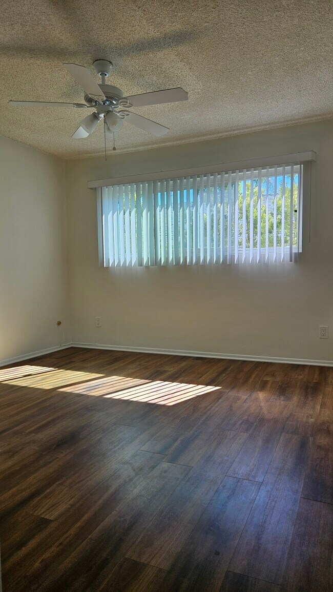 Foto del edificio - 3838 Keystone Ave