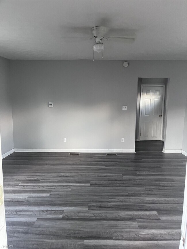Foto del edificio - 2 br, 1 bath House - 517 19th Street