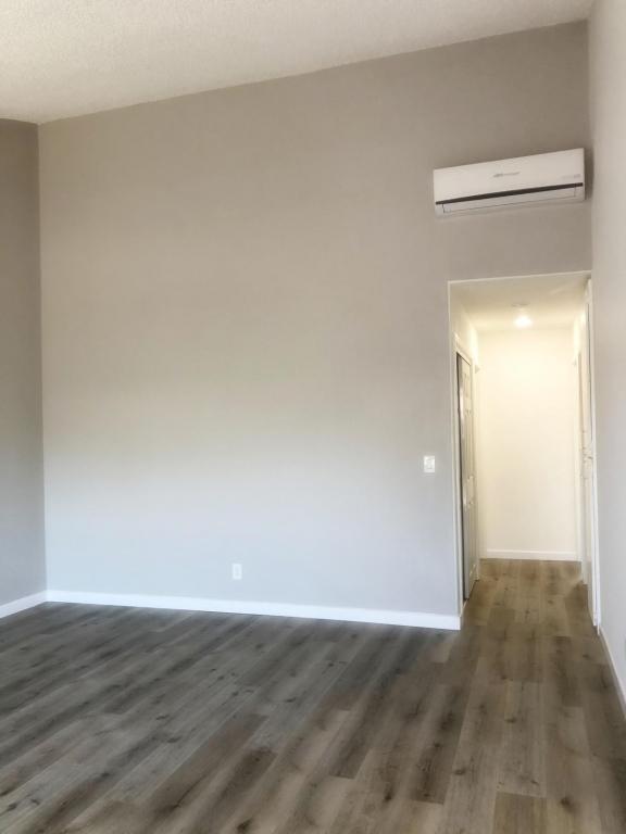 Foto del edificio - 7401 Maple Street
