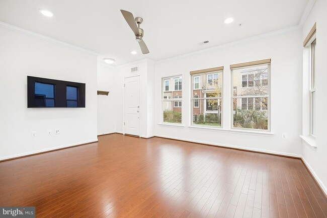 Building Photo - 111 Copley Cir