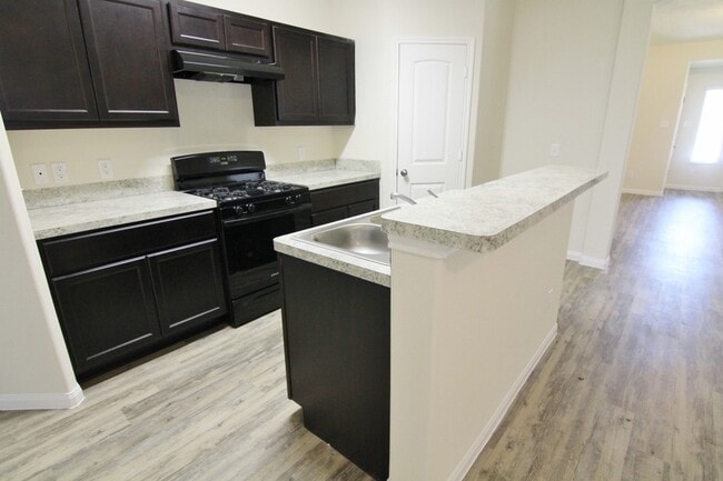 Foto del edificio - 13239 Withee Path Ln