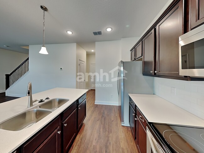 Building Photo - 2849 Ponds Trl
