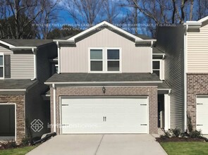 Building Photo - 1179 Greenville Wy