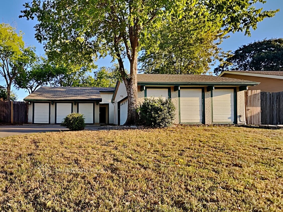 Primary Photo - 207 Springridge Ln