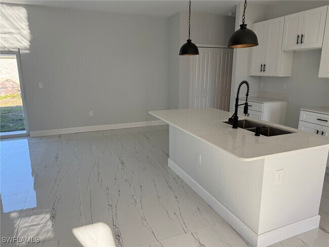 Foto del edificio - 1043 Norfolk Ave S