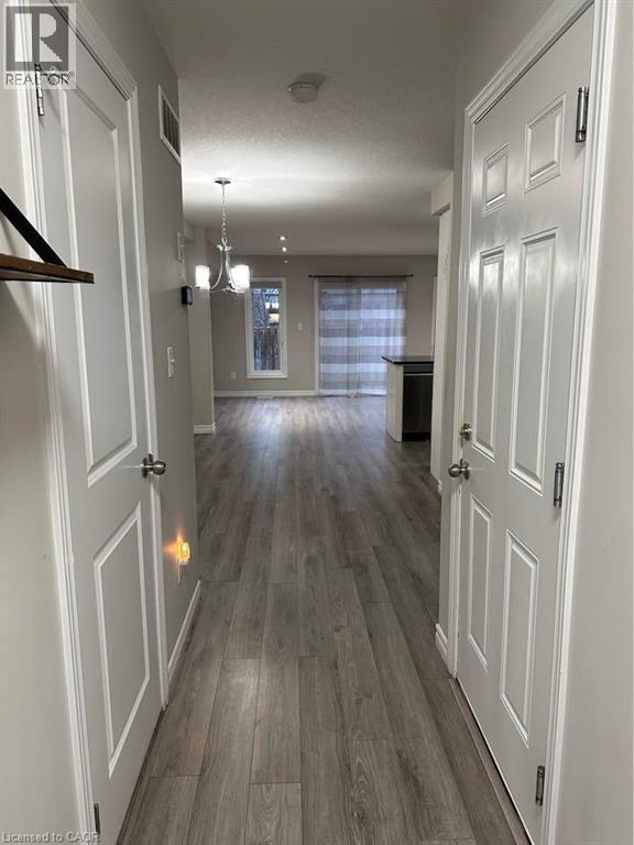 Photo du bâtiment - 78 Meadowridge St