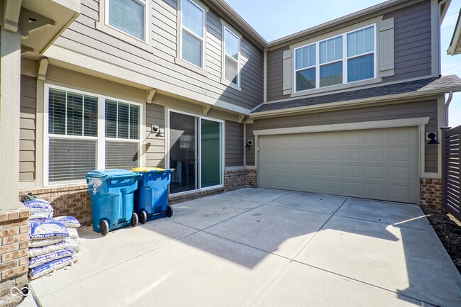 Building Photo - 7228 Broadacre Ct
