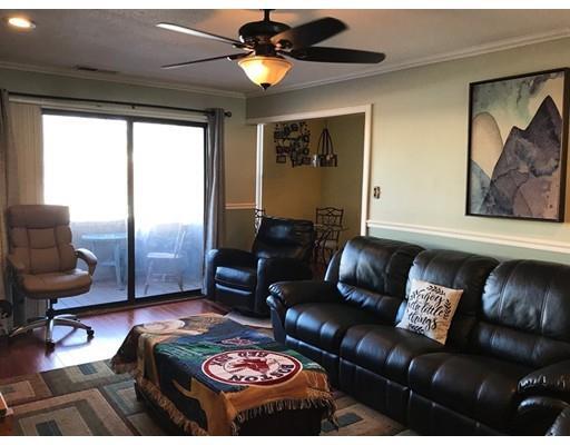Foto principal - 26 Shrewsbury Green Dr