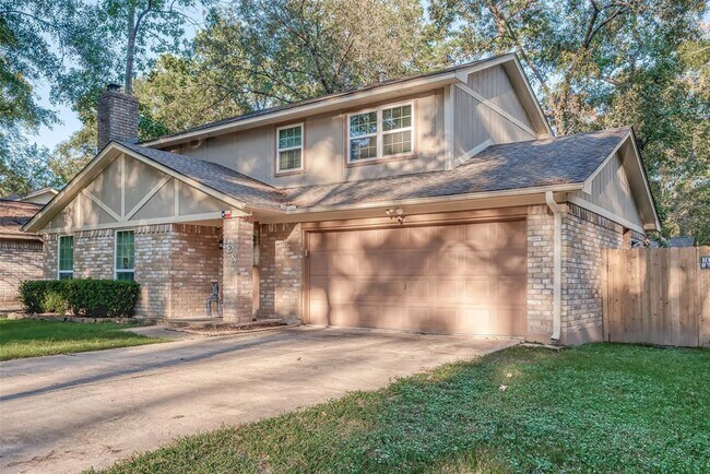 Building Photo - 10 Ground Brier Ct