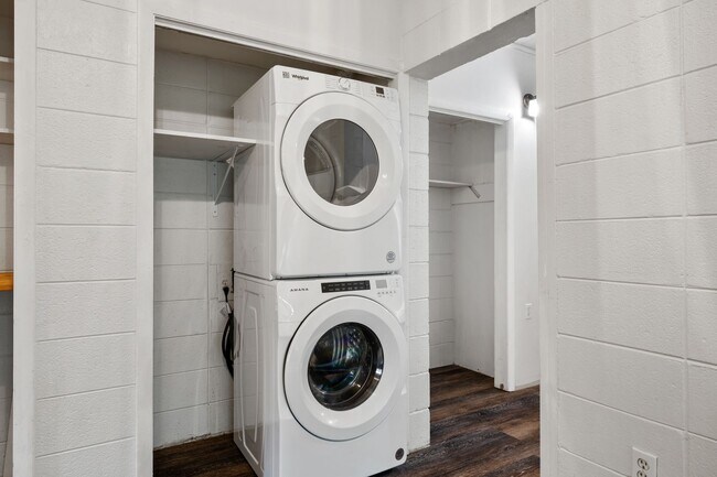 Foto del edificio - 3 bed/2 bath. Close to Campus. Pet Friendly.