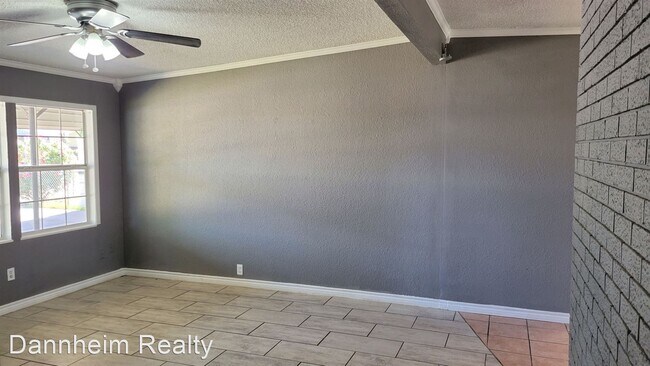 Foto del edificio - 3 br, 2 bath House - 2114 49th