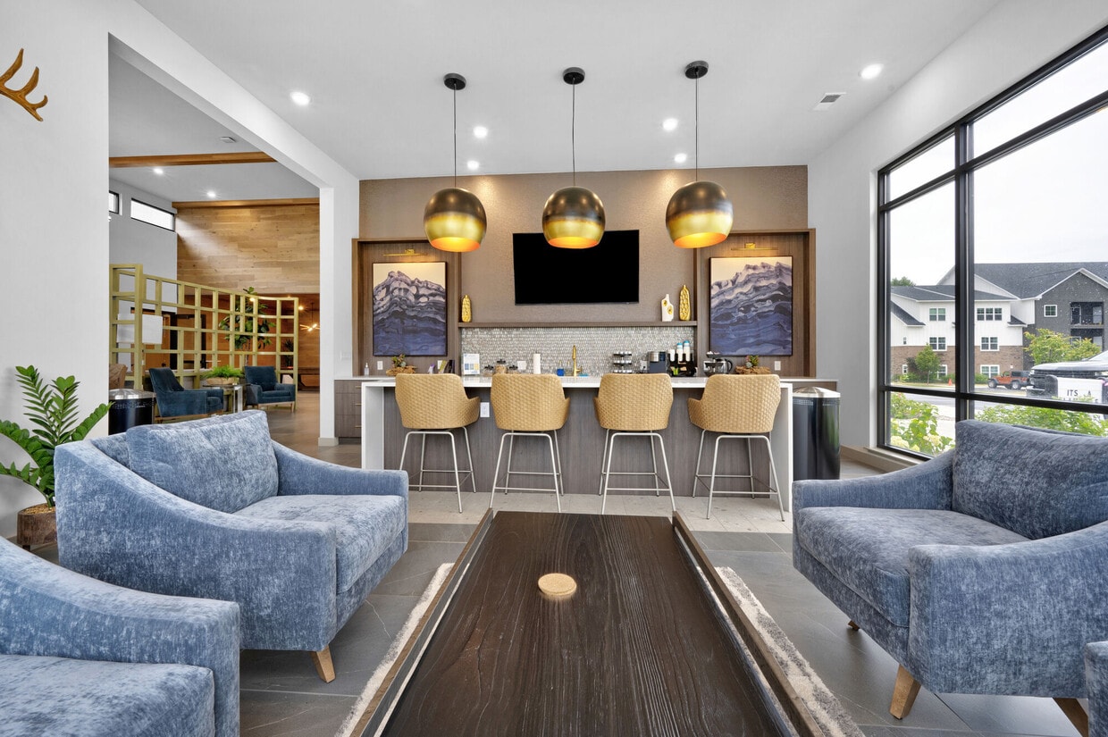 Primary Photo - Legends Morgan Farms