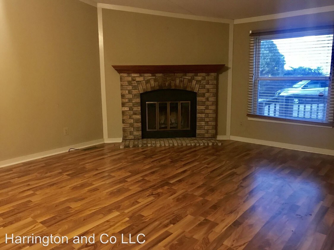 Building Photo - 9405 S Hertzler Rd