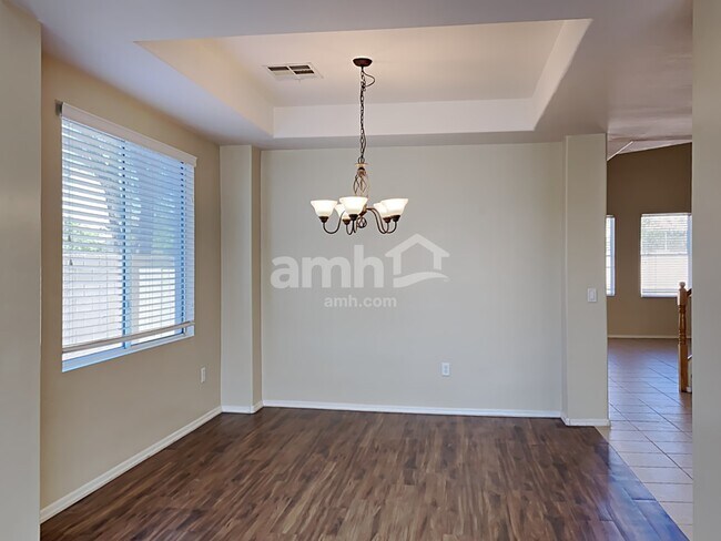 Building Photo - 6803 S 41st Ln