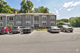 Building Photo - 3364 Pine Meadow Dr SE