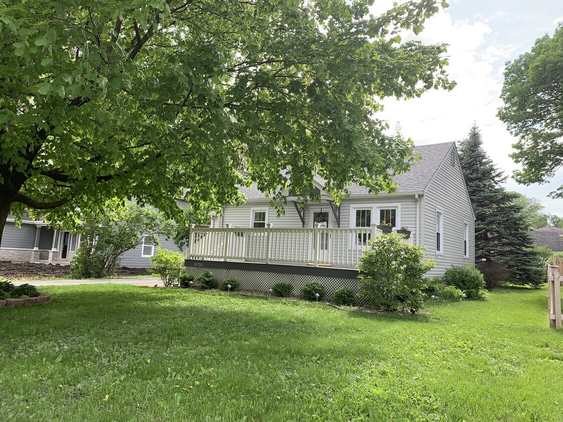 Foto principal - 19750 Mokena St