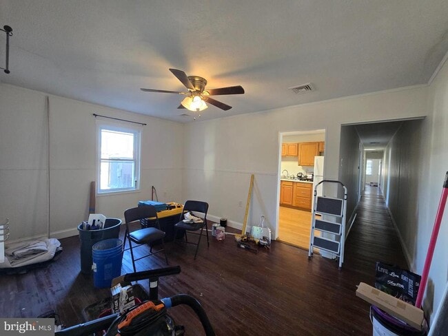 Building Photo - 130 S Broadway