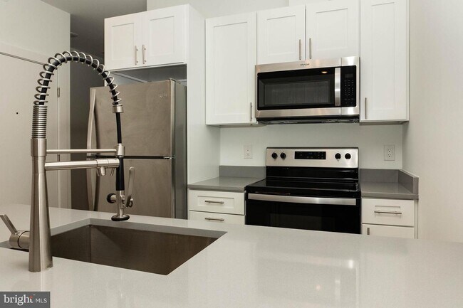 Foto del edificio - 723 N 39th St