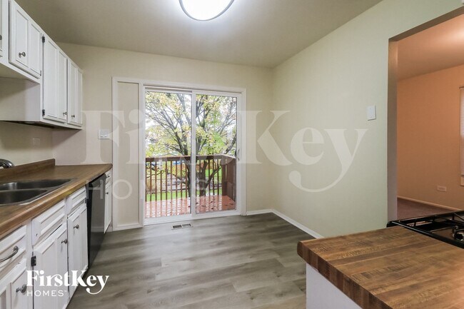 Foto del edificio - 7437 W Hickory Creek Dr