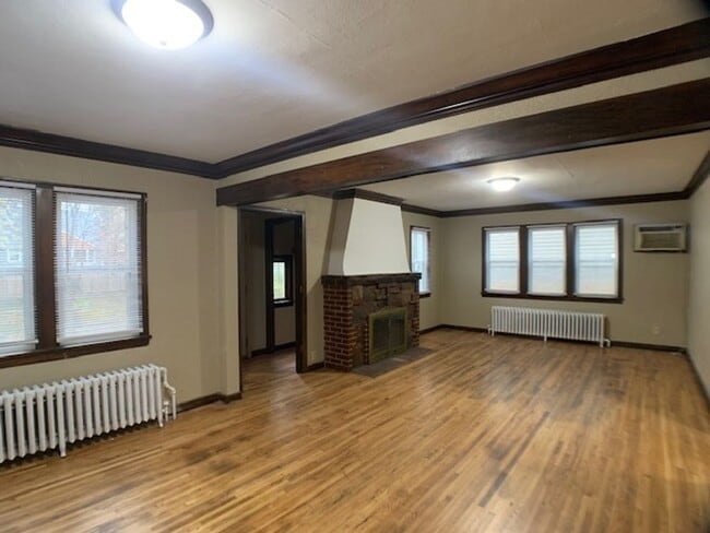 Foto del edificio - 1130 6th St E