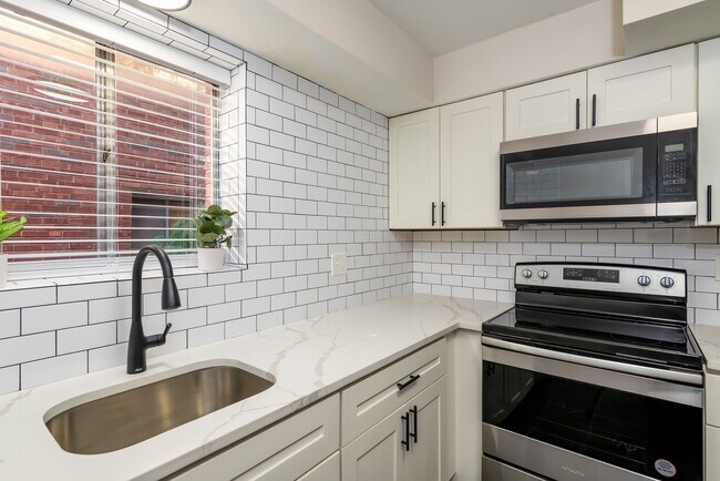 Foto del edificio - Lindenwood Heights