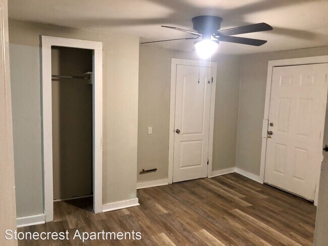 Foto del edificio - 3 br, 1.5 bath House - 103 Davis St
