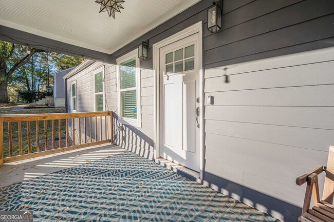 Building Photo - 1953 Beecher Rd SW