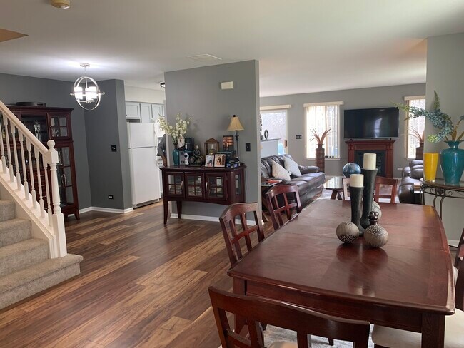 Foto del edificio - 24 Ronan Ct