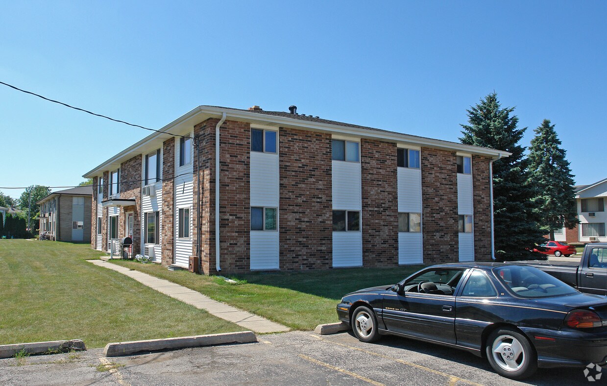 Foto del edificio - 8717 Buckingham Dr