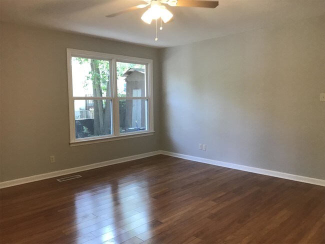 Foto del edificio - 2820 Fairmount St