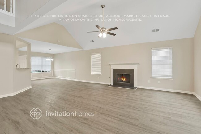 Foto del edificio - 1004 Ardwick Ct SE
