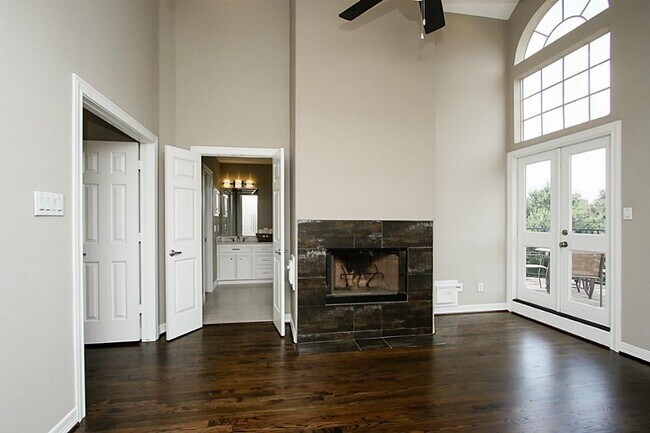Building Photo - 1709 Peden St