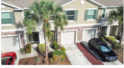 Building Photo - 10424 Red Carpet Ct