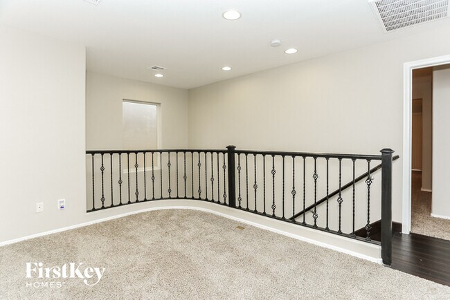 Foto del edificio - 7711 Gatsby House St