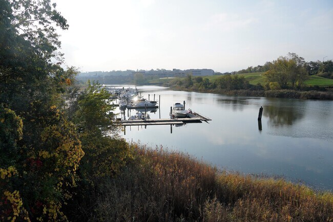 Foto del edificio - 71 Osborne Ave