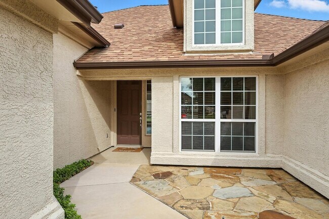 Building Photo - 10000 La Jolla Way