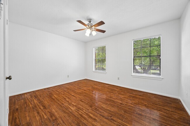 Foto del edificio - 15251 Kelbrook Dr