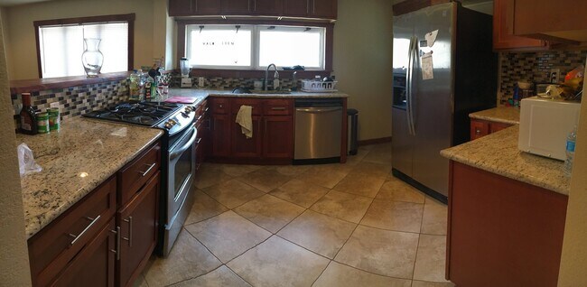 Foto del edificio - 5BD/3BA North Boulder Home Near Pearl St, CU & Hiking | Avail. August 2026 Pre-Lease