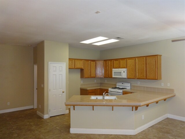 Building Photo - 12324 Lavina Ave