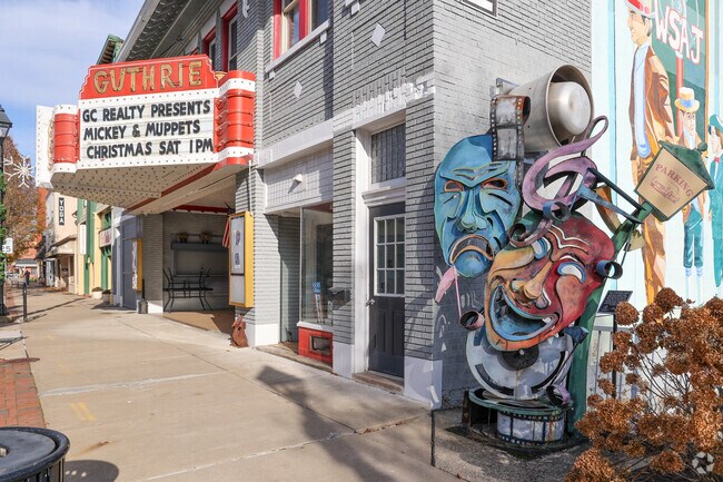 Parking is easy to find and marked by public art on Broad Street.
