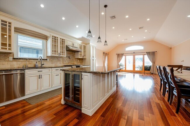 Foto del edificio - 95 Wisconsin St