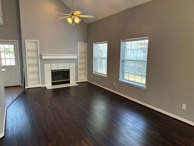 Building Photo - PERFECT HOME IN PRESTON OAKS!