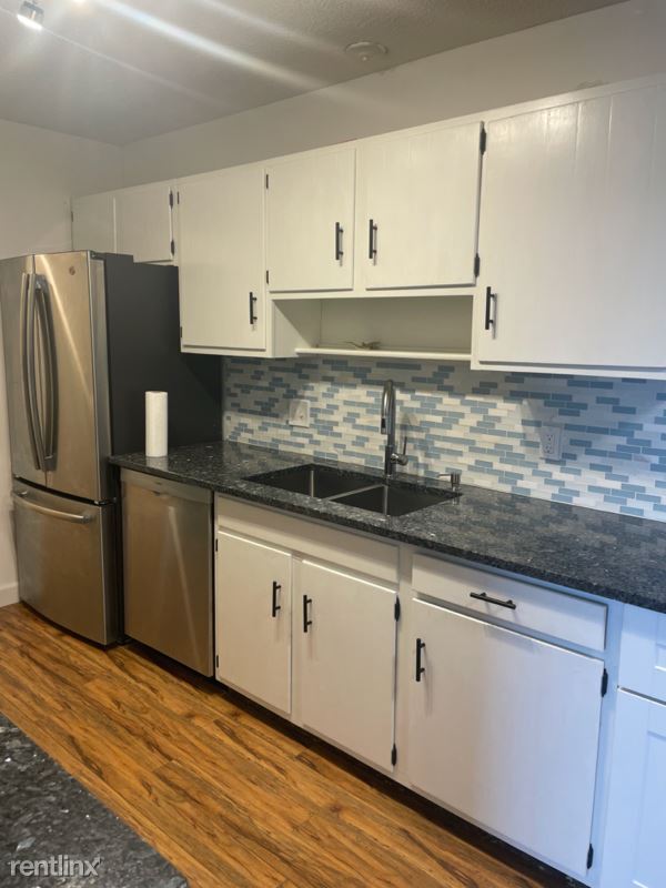 Building Photo - 2 br, 1 bath Condo - 326 14th Ave So. 1B U...