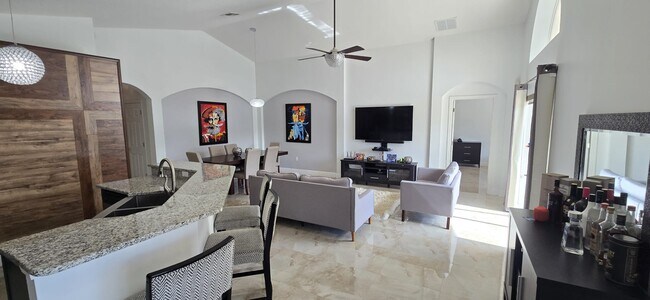 Foto del edificio - 500 Highgate Park Blvd