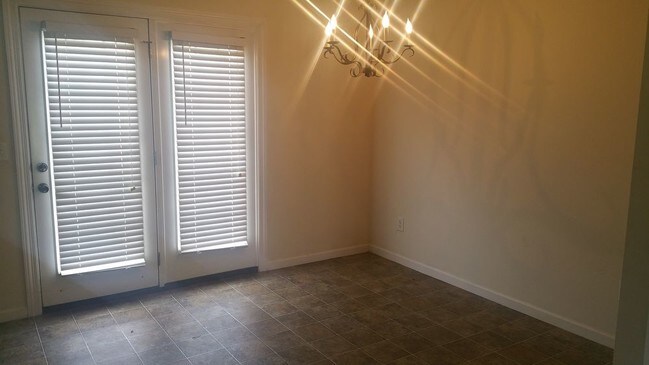 Building Photo - 1516 Destiny Dr