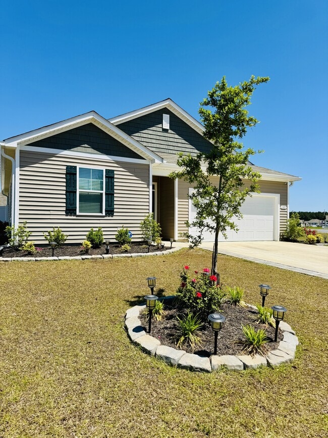 Photo - 1805 Castlebay Dr House