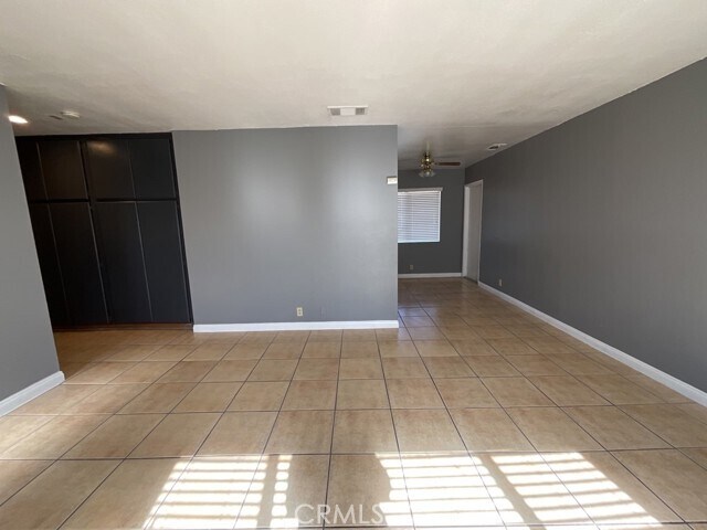 Foto del edificio - 16503 Smoke Tree St
