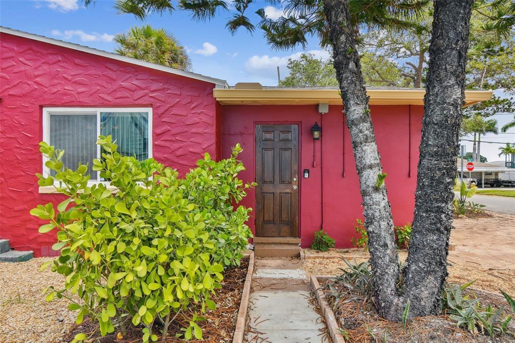 110 123rd Ave, Treasure Island, FL 33706 Townhome Rentals in Treasure