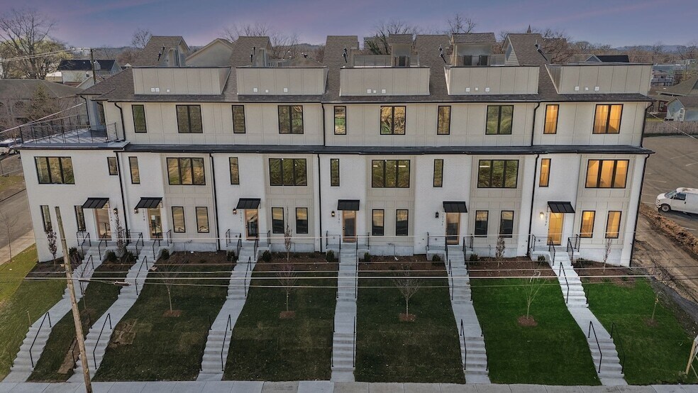 Foto principal - 1019 12th Ave N