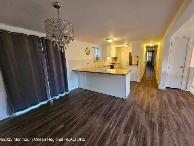Building Photo - 161 Lighthouse Dr